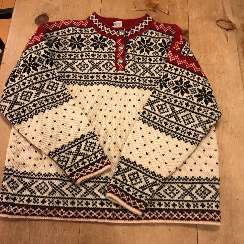 LL Bean Women’s Pullover Sweater Size M